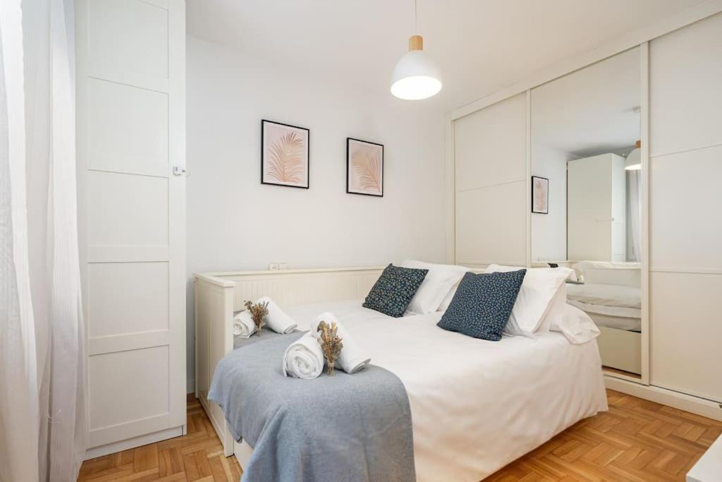 Apartamento Rafaela Gijón Exterior foto