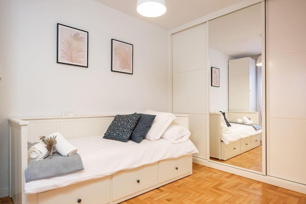 Apartamento Rafaela Gijón Exterior foto